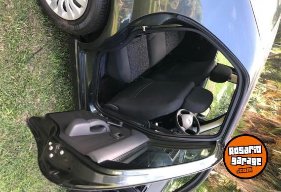 Autos - Fiat Siena, ATTRACTIVE 1.4 2012 Nafta 159000Km - En Venta