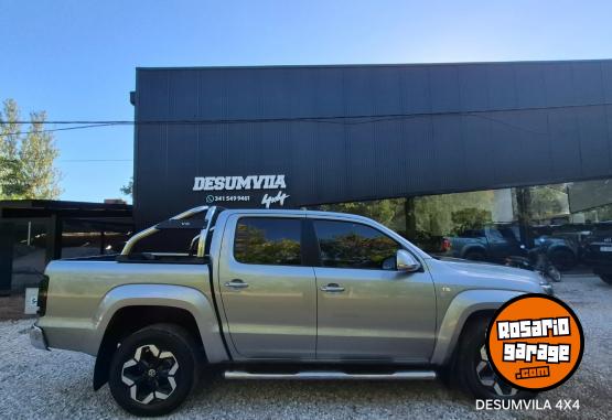 Camionetas - Volkswagen AMAROK V6 HIGHLINE 4x4 AT 2024 Diesel 28000Km - En Venta