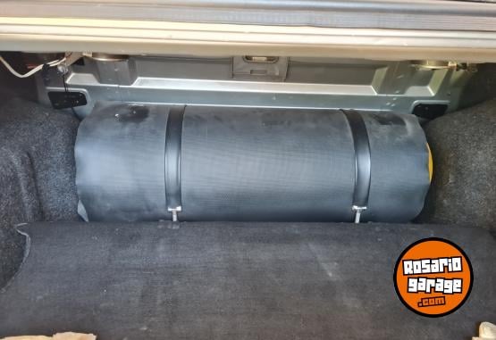 Autos - Renault Symbol 2011 GNC 140000Km - En Venta