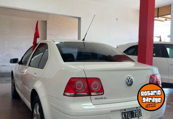 Autos - Volkswagen BORA 2.0 GNC 2012 GNC 210000Km - En Venta
