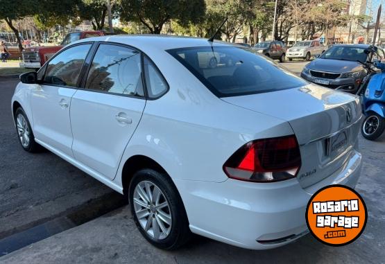 Autos - Volkswagen Polo Comfortline 2017 Nafta 110000Km - En Venta