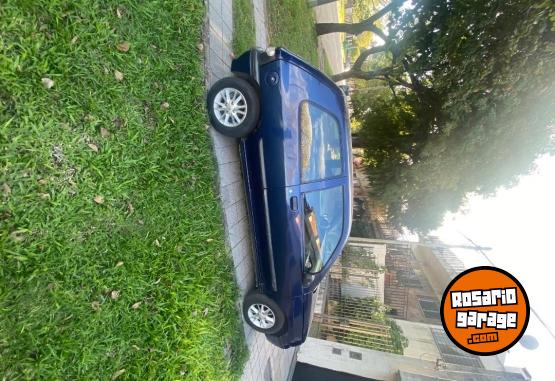 Autos - Renault Clio 1999 Diesel 326000Km - En Venta