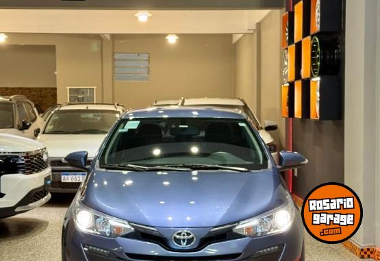 Autos - Toyota Yaris 2021 Nafta 83000Km - En Venta