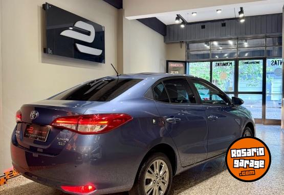 Autos - Toyota Yaris 2021 Nafta 83000Km - En Venta