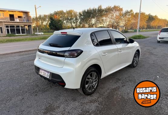 Autos - Peugeot 208 Allure AT 2025 Nafta 10000Km - En Venta
