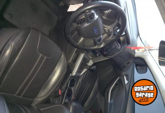 Autos - Ford Focus 2015 Nafta 123000Km - En Venta