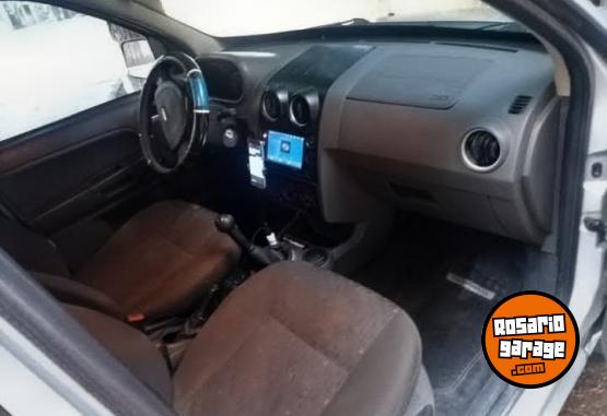 Camionetas - Ford Ecosport 2005 GNC 353Km - En Venta