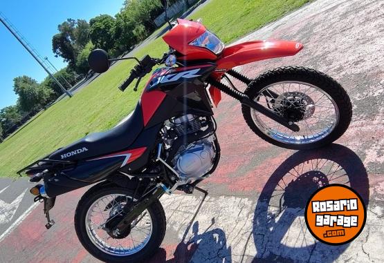 Motos - Honda XR 150CC 2025 Nafta 1250Km - En Venta
