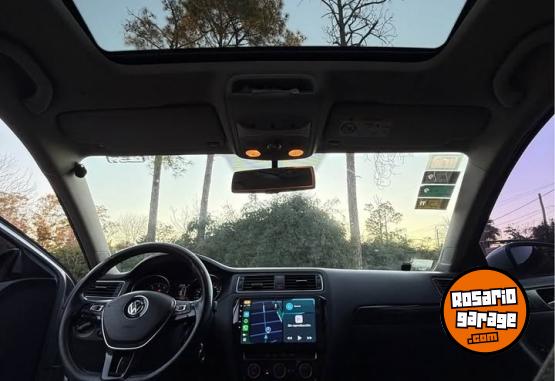 Autos - Volkswagen VENTO 2.5 2016 Nafta 130000Km - En Venta