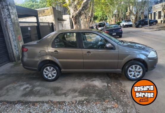 Autos - Fiat Siena ex 2013 GNC 175000Km - En Venta