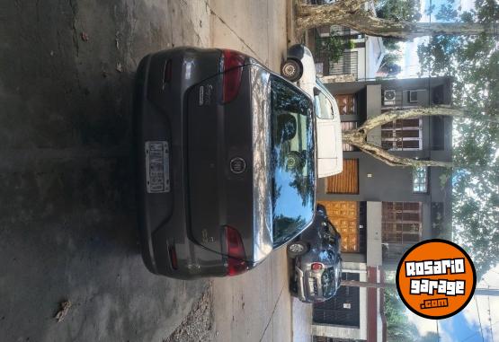 Autos - Fiat Siena ex 2013 GNC 175000Km - En Venta