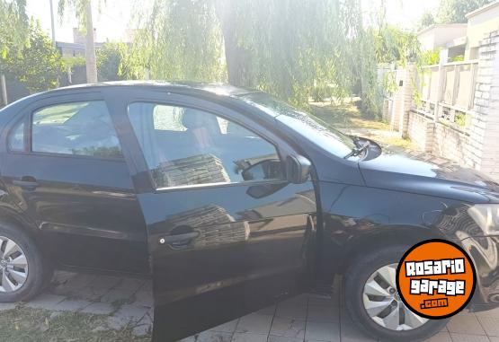 Autos - Volkswagen Voyage 2013 Nafta 200000Km - En Venta