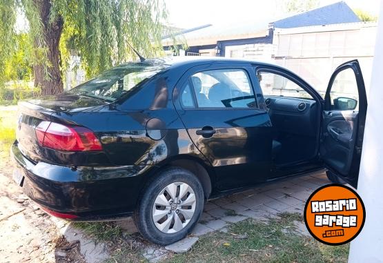 Autos - Volkswagen Voyage 2013 Nafta 200000Km - En Venta