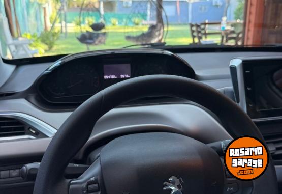 Autos - Peugeot 208 2018 Nafta 56000Km - En Venta