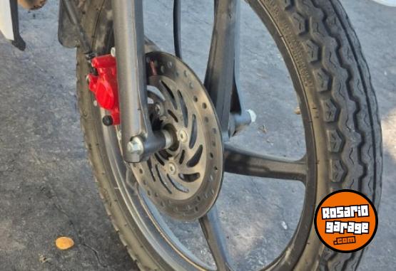 Motos - Honda wave 2022 Nafta 6000Km - En Venta