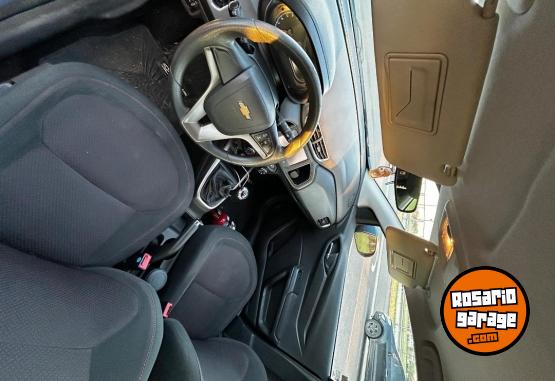 Autos - Chevrolet Onix 2016 Nafta 100000Km - En Venta