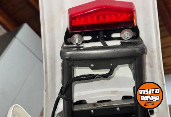 Motos - Motomel Skua 250 2009 Nafta 1Km - En Venta