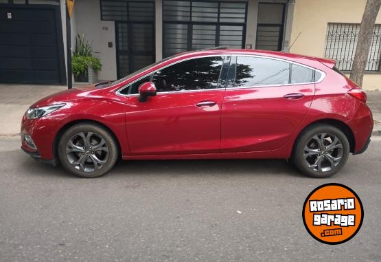Autos - Chevrolet Cruze LTZ + 5 puertas 2018 Nafta 68000Km - En Venta
