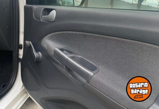 Autos - Volkswagen GOL TREND 2013 GNC 126000Km - En Venta