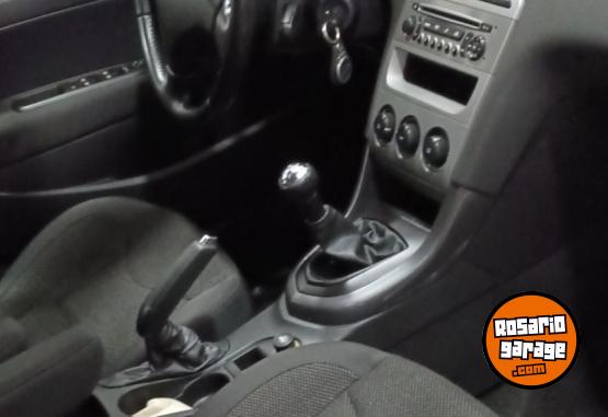 Autos - Peugeot 408 Allure 2011 Nafta 110000Km - En Venta