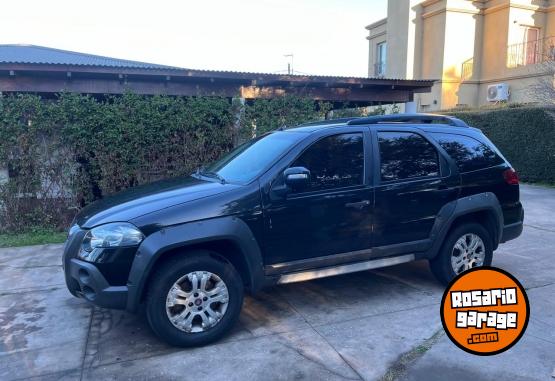 Autos - Fiat PALIO ADVENTURE 2011 Nafta 275000Km - En Venta