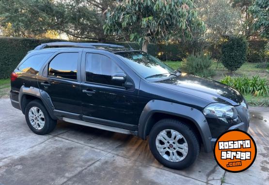 Autos - Fiat PALIO ADVENTURE 2011 Nafta 275000Km - En Venta