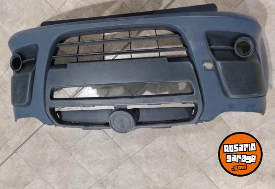 Accesorios para Autos - Paragolpes delantero Fiat Doblo 2013 - En Venta
