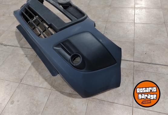 Accesorios para Autos - Paragolpes delantero Fiat Doblo 2013 - En Venta