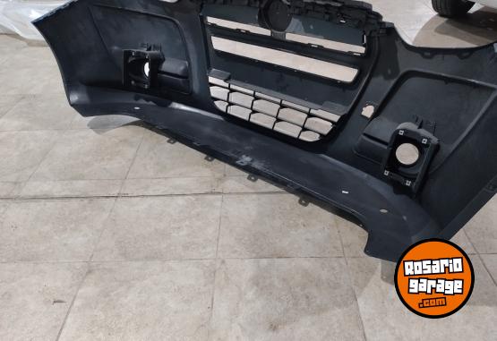 Accesorios para Autos - Paragolpes delantero Fiat Doblo 2013 - En Venta