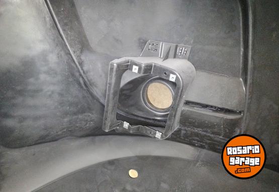 Accesorios para Autos - Paragolpes delantero Fiat Doblo 2013 - En Venta