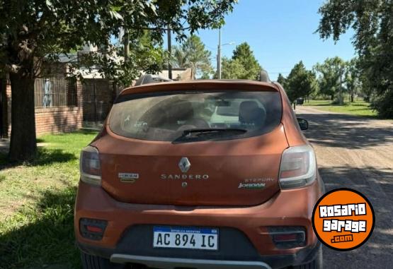 Autos - Renault Sandero 2018 GNC 185000Km - En Venta