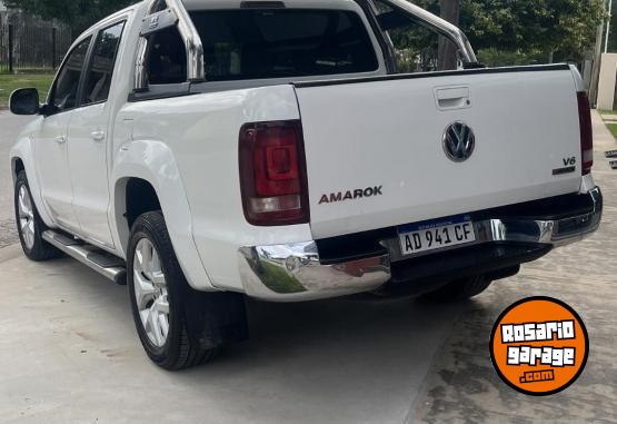 Camionetas - Volkswagen AMAROK HIGHLINE V6 2019 Diesel 147000Km - En Venta