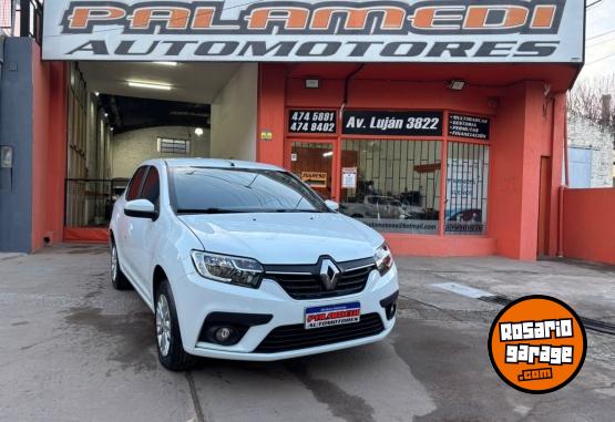 Autos - Renault Logan PH2 Zen 2023 Nafta 57000Km - En Venta