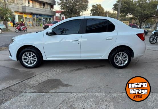 Autos - Renault Logan PH2 Zen 2023 Nafta 57000Km - En Venta