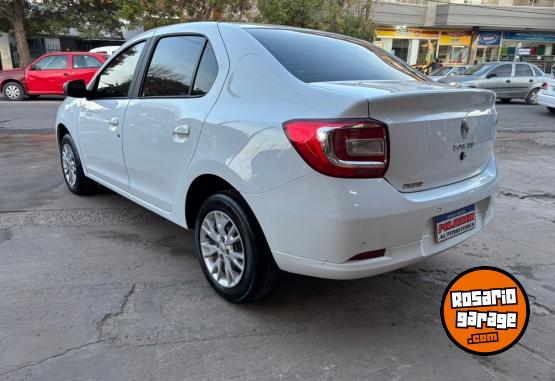 Autos - Renault Logan PH2 Zen 2023 Nafta 57000Km - En Venta