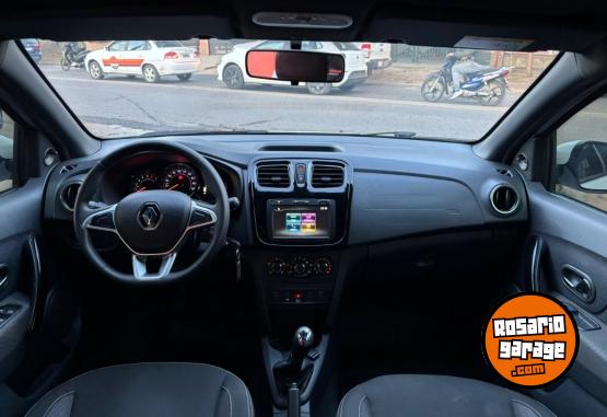 Autos - Renault Logan PH2 Zen 2023 Nafta 57000Km - En Venta