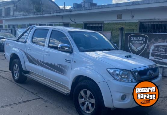 Camionetas - Toyota Hilux 3.0 DC 4x2 TDI SRV 2010 Diesel 165000Km - En Venta
