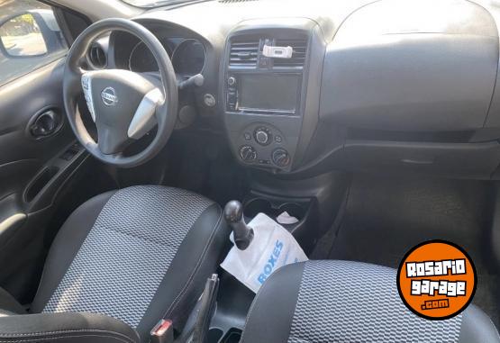 Autos - Nissan Versa 2019 Nafta 123000Km - En Venta