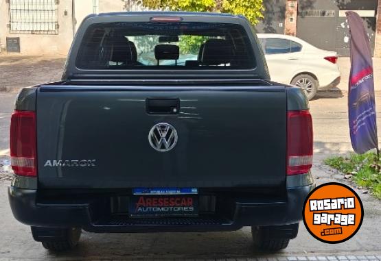 Camionetas - Volkswagen Amarok confort 2021 Diesel 70000Km - En Venta