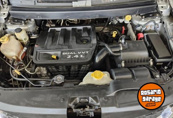 Camionetas - Dodge JOURNEY 2011 Nafta - En Venta