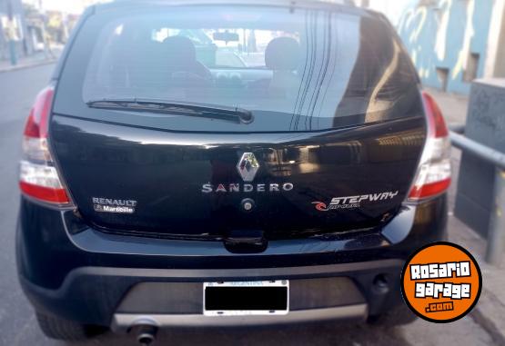 Autos - Renault Sandero Stepway Rip Curl 2012 Nafta 90000Km - En Venta