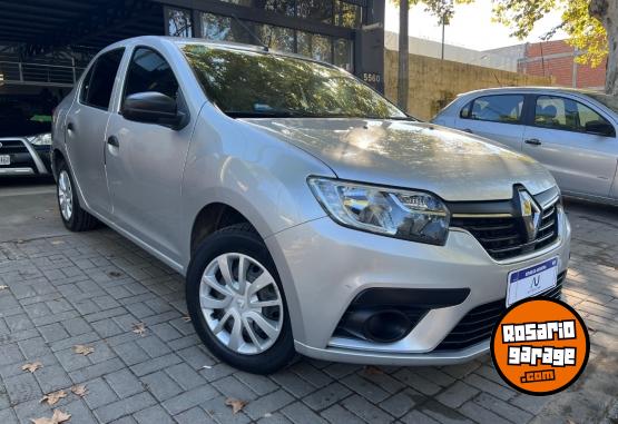 Autos - Renault Logan Life 2024 GNC 119000Km - En Venta