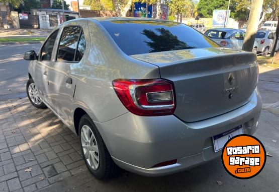 Autos - Renault Logan Life 2024 GNC 119000Km - En Venta