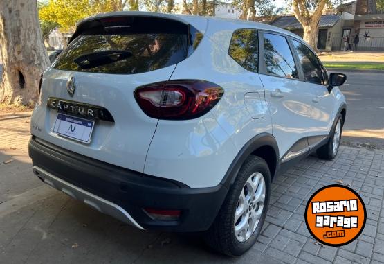 Autos - Renault Capture Zen 2019 Nafta 125000Km - En Venta