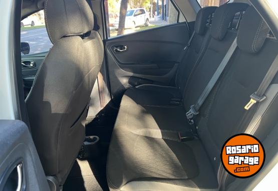Autos - Renault Capture Zen 2019 Nafta 125000Km - En Venta