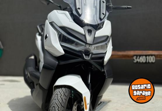 Motos - Voge Sr4 Max 2023 Nafta 3200Km - En Venta