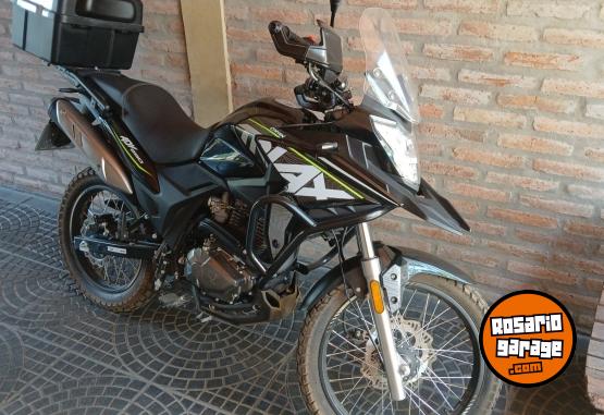 Motos - Corven Triax Adventure 250 cc 2025 Nafta 130Km - En Venta
