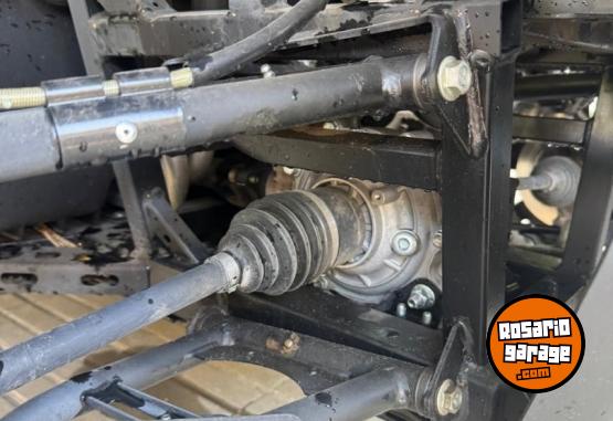 Cuatris y UTVs - CF Force 1000 2022 600Km - En Venta