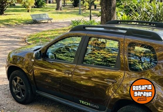 Camionetas - Renault DUSTER 2014 Nafta 136000Km - En Venta