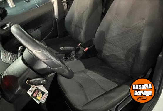 Autos - Peugeot 308 2012 Diesel 163000Km - En Venta